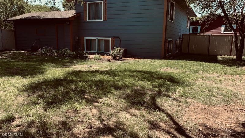 1443 109th Ln NW, Coon Rapids, MN 55433