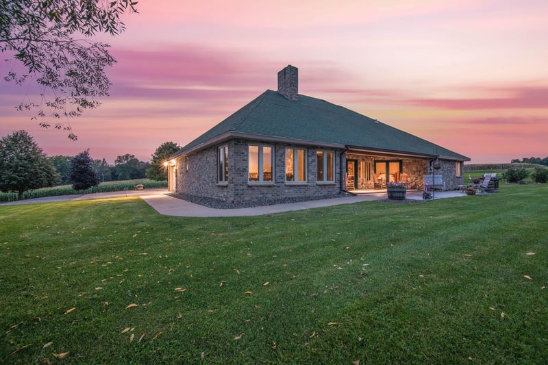 226 75th St, Clear Lake, WI 54005