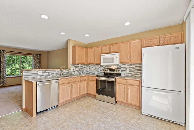 4964 Emmit Dr N #5, Hugo, MN 55038
