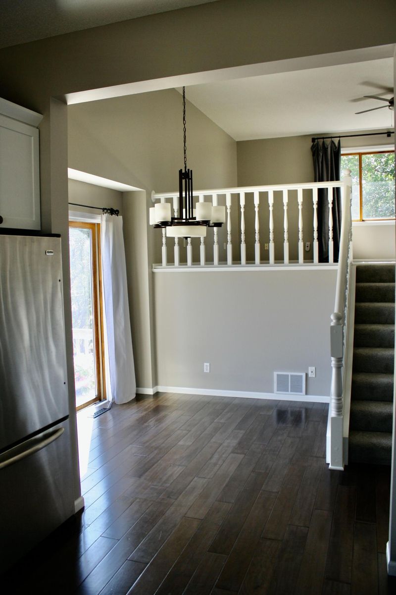 811 Robert Ave N, Maple Lake, MN 55358