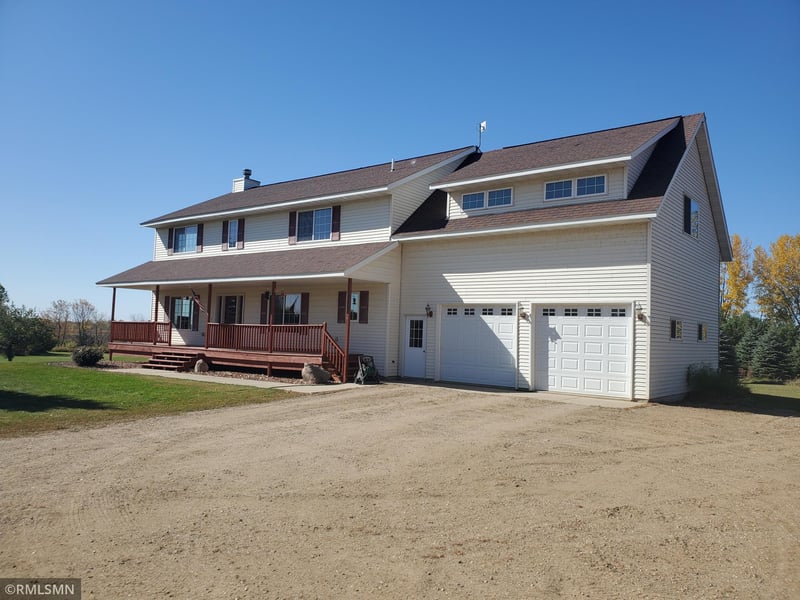 65252 295th St, Litchfield, MN 55355