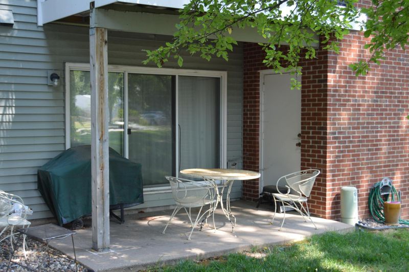 717 Larpenteur Ave E #C, Maplewood, MN 55117