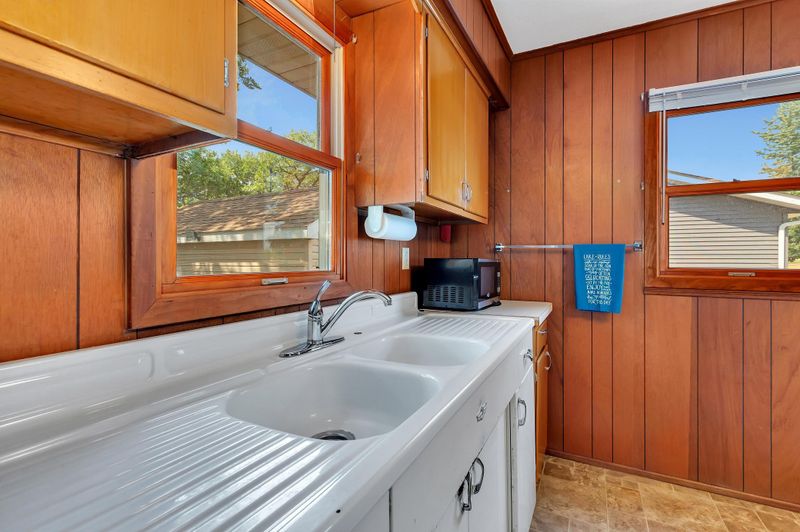 20805 Drumflower Rd, Richmond, MN 56368