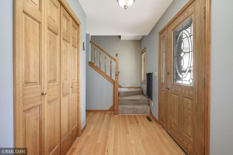 9060 Jane Rd N, Lake Elmo, MN 55042