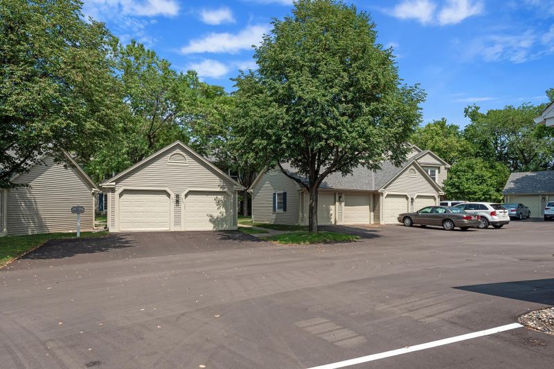 10935 Quebec Ave S, Bloomington, MN 55438