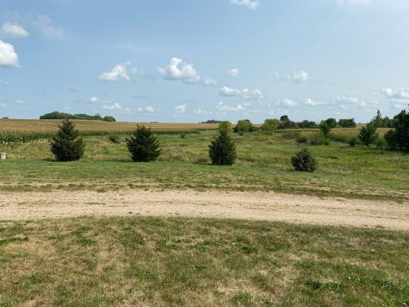 24598 State Hwy 83, Waldorf, MN 56091