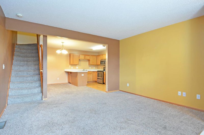 8967 Partridge Rd, Saint Bonifacius, MN 55375