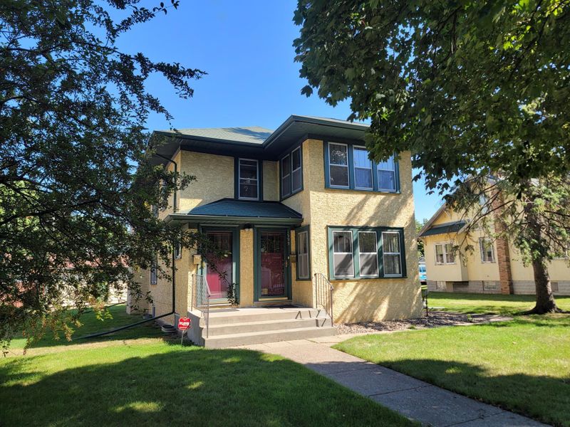 1599 Jefferson Ave, Saint Paul, MN 55105