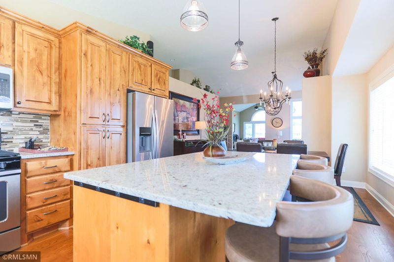 8752 Ghia St NE, Blaine, MN 55014