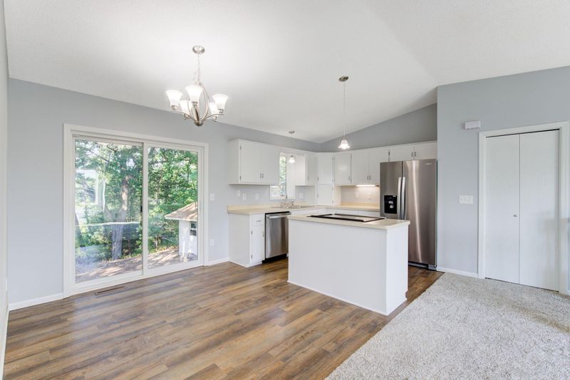 26022 10th St W, Zimmerman, MN 55398