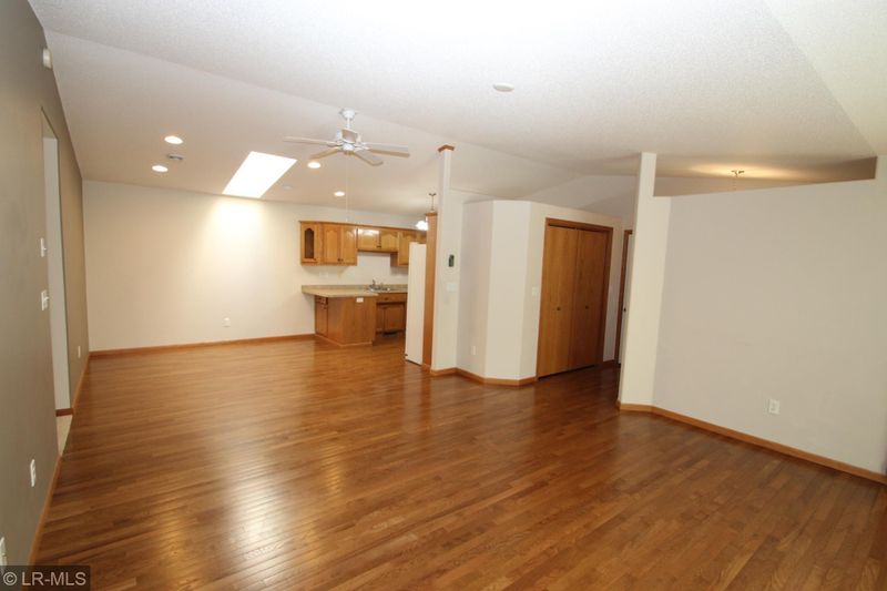 627 2nd St NW, Dilworth, MN 56529