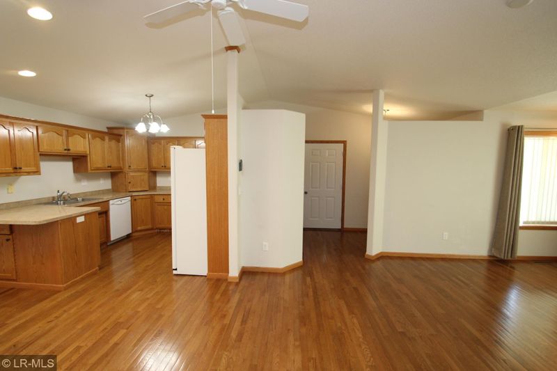 627 2nd St NW, Dilworth, MN 56529