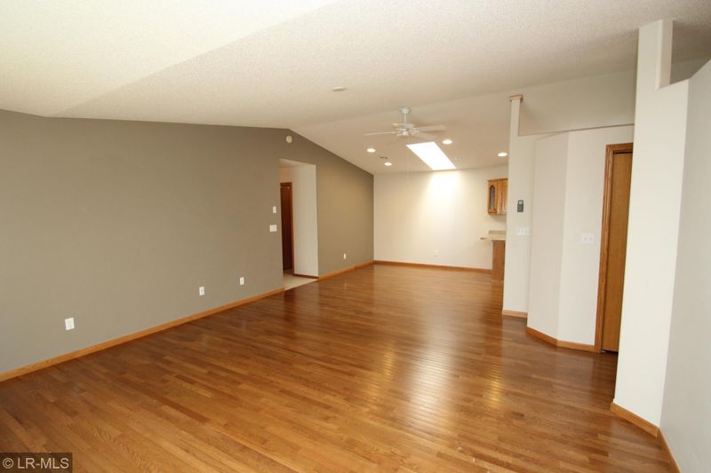 627 2nd St NW, Dilworth, MN 56529