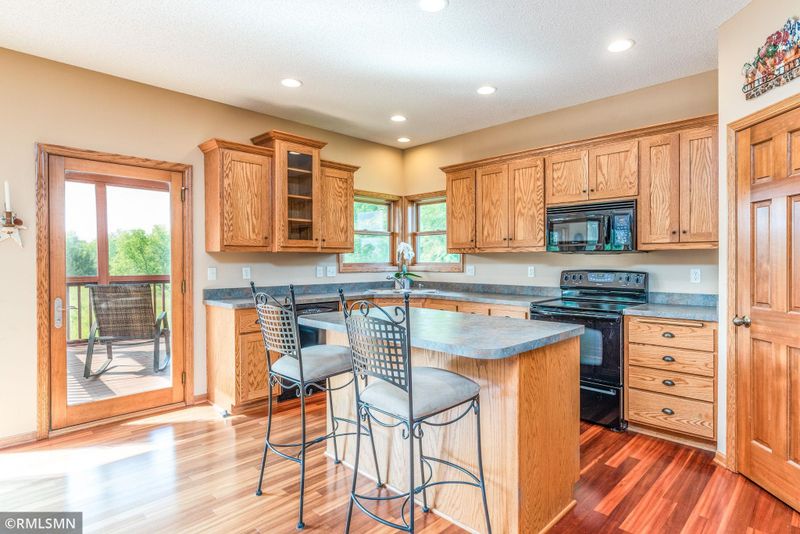 6275 202nd St, Forest Lake, MN 55025