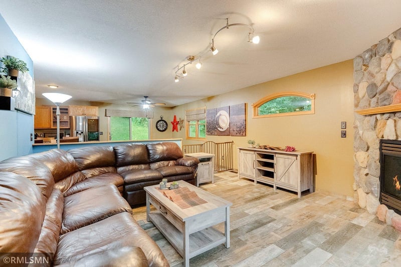 890 207th St, Osceola, WI 54009