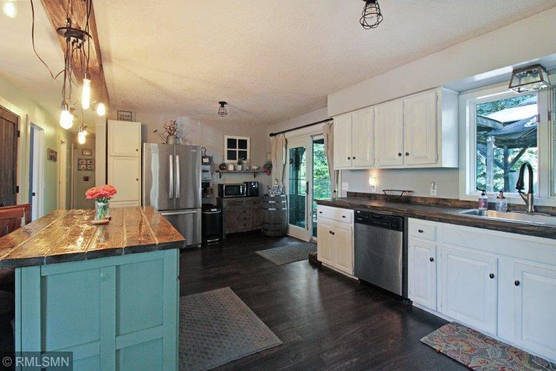 6747 Norris Lake Rd NW, Nowthen, MN 55330