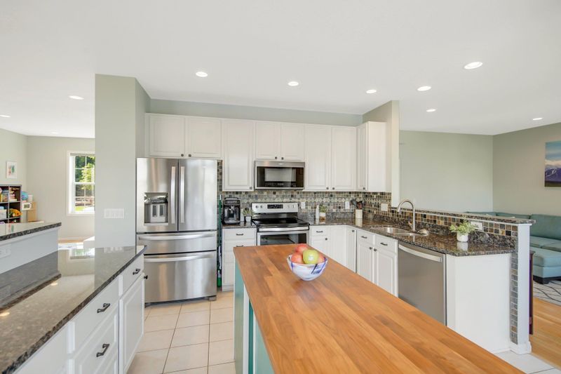 17308 75th Pl N, Osseo, MN 55311