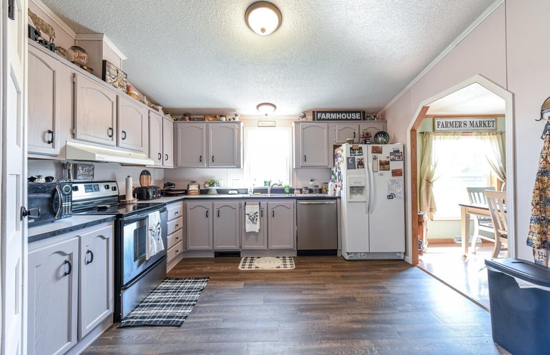 22165 380th St, Browerville, MN 56438