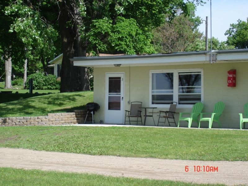33533 Resort Trl, Underwood, MN 56586