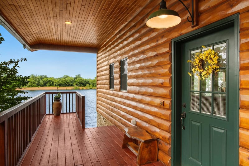 31066 Old Mill Rd, La Crescent, MN 55947