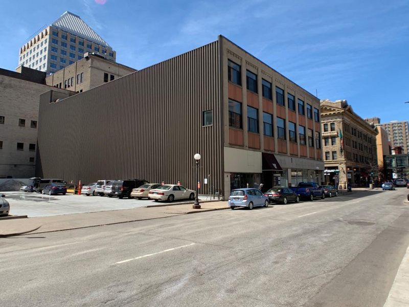 421 Wabasha St N, Saint Paul, MN 55102