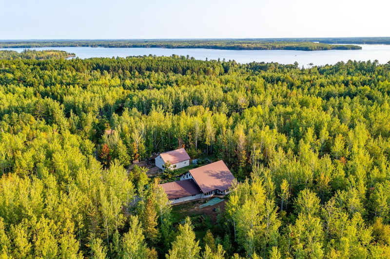 2020 Scott Rd, Babbitt, MN 55706