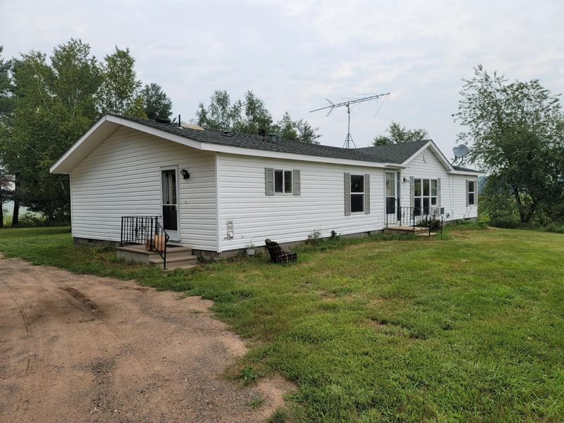 2313 Rolling Green Rd, Spooner, WI 54801