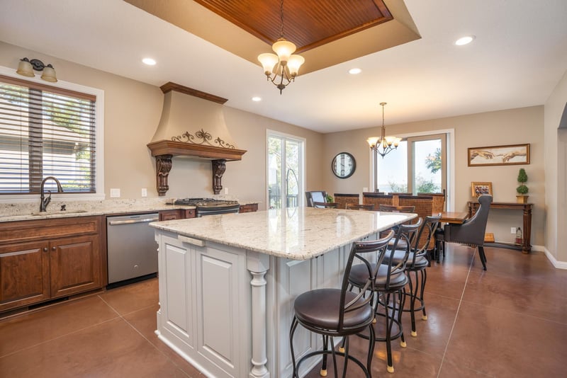 11878 Indian Beach Rd, Spicer, MN 56288