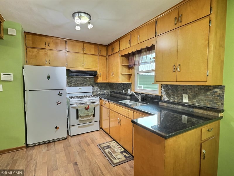 24965 County Road 7, Saint Augusta, MN 56301