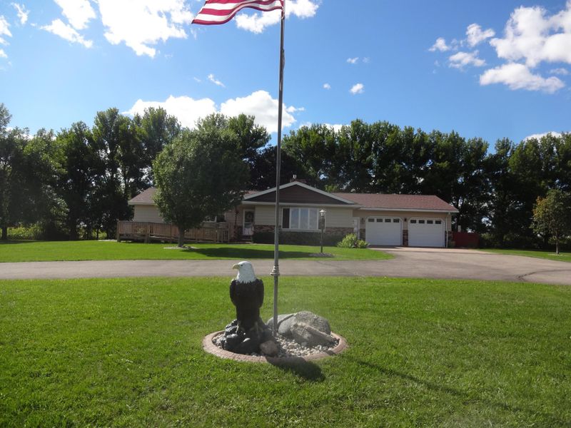 1893 Us Highway 75, Lake Benton, MN 56149
