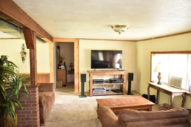 22960 Sunset Rd NE, East Bethel, MN 55005