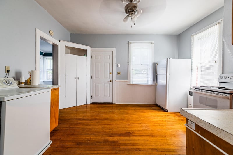 946 Hood St, La Crosse, WI 54601