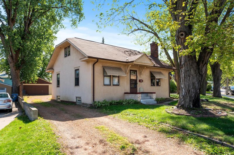 401 Penn Ave S, Minneapolis, MN 55405