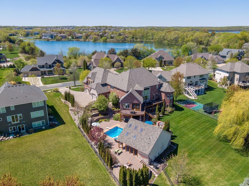8217 Trillium Ln, Victoria, MN 55386