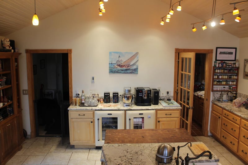 5297 Vermilion Trl, Gilbert, MN 55741