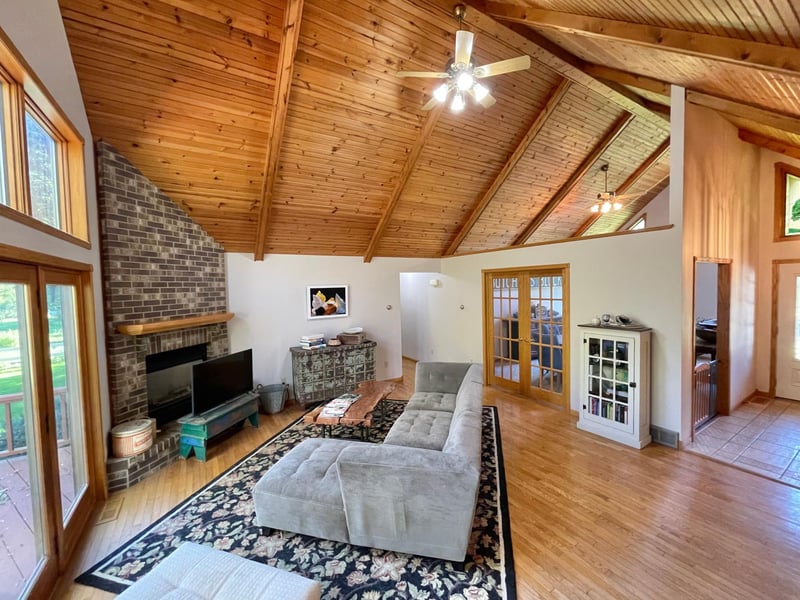 350 Wiggins, Walnut Grove, MN 56180