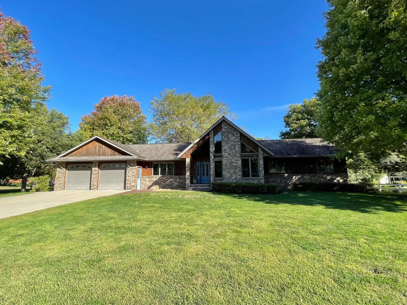 350 Wiggins, Walnut Grove, MN 56180