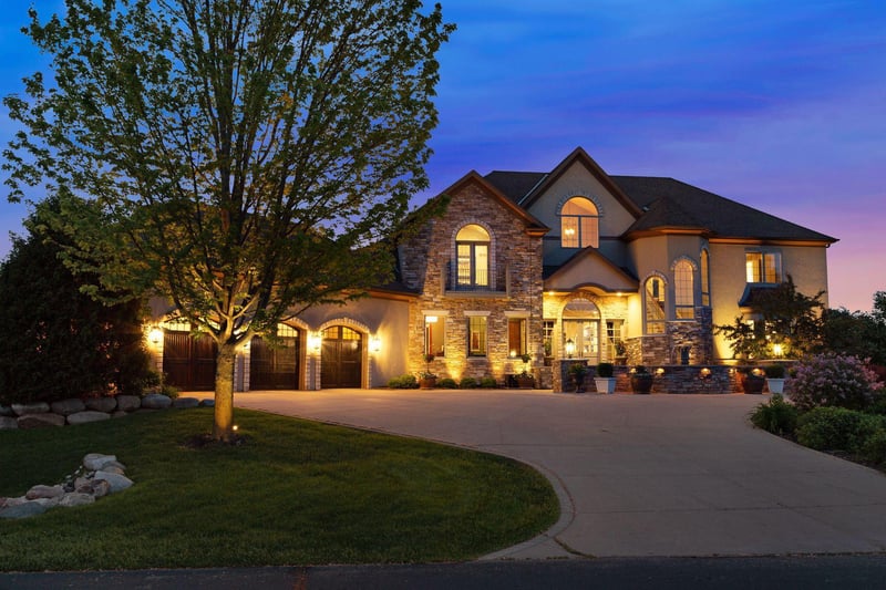 200 Calamus Cir, Medina, MN 55340