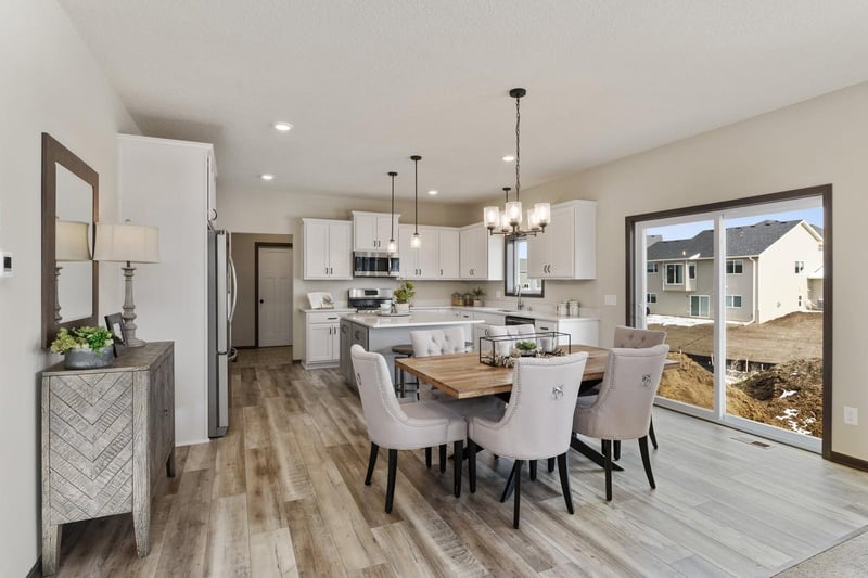 5721 Upper 179 W, Farmington, MN 55044