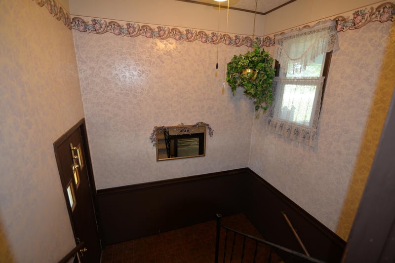 215 E Lawrence St, Dunnell, MN 56127