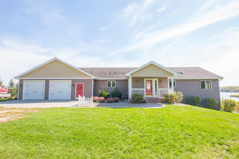 4813 W Mill Lake Rd SW, Farwell, MN 56327