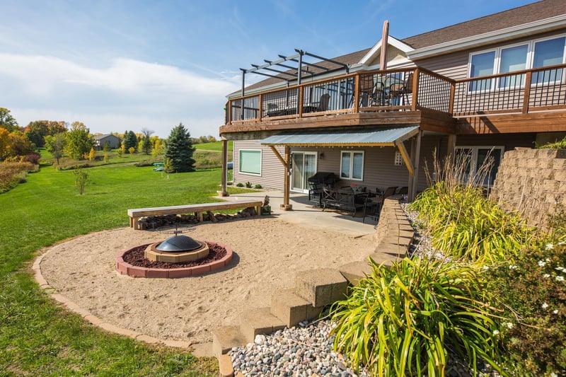 4813 W Mill Lake Rd SW, Farwell, MN 56327