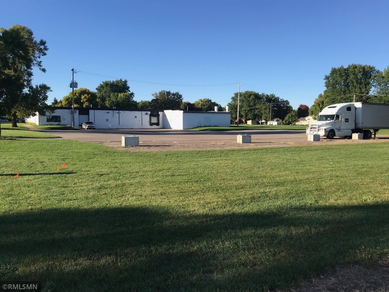 700 Rogers Dr, Montgomery, MN 56069
