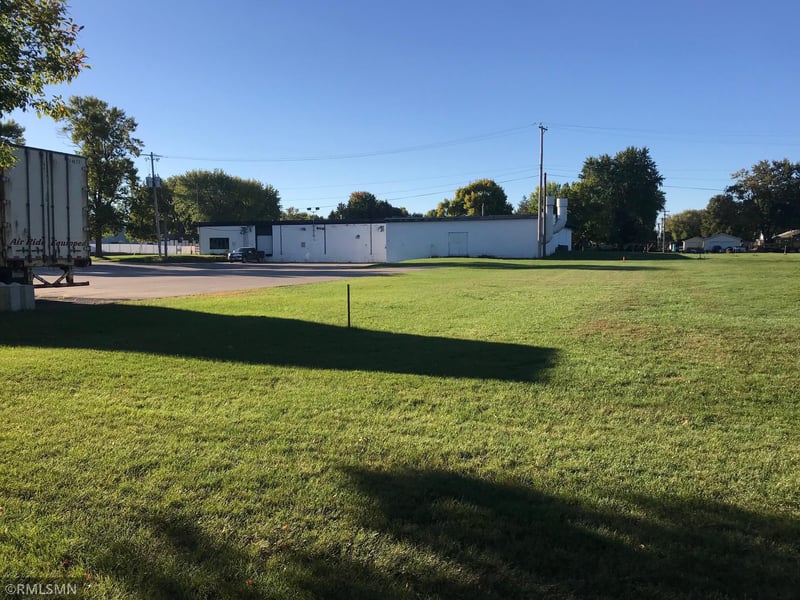700 Rogers Dr, Montgomery, MN 56069