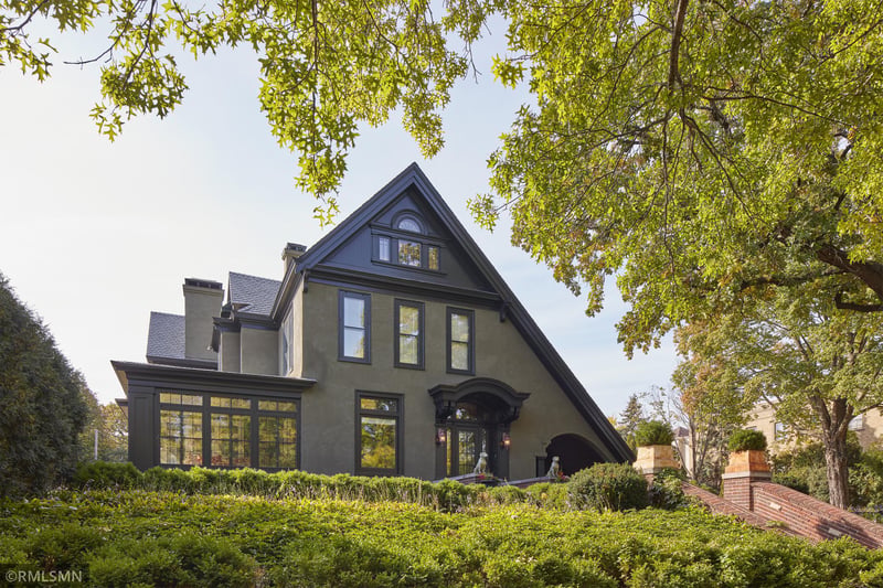 534 Summit Ave, Saint Paul, MN 55102