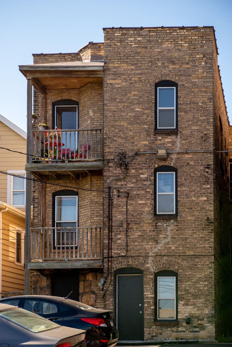 322 E 5th St, Duluth, MN 55805