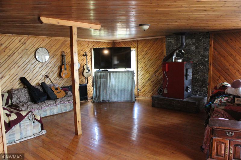 38490 428th St, Perham, MN 56573