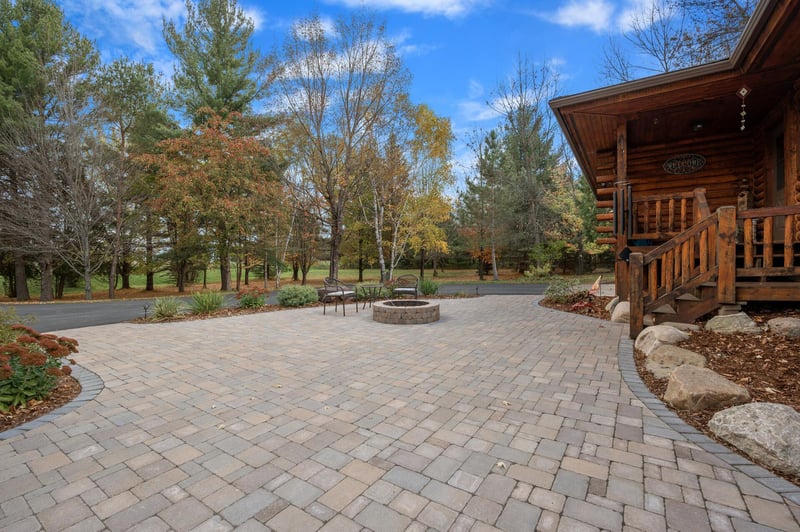 2968 421st Ave NE, Braham, MN 55006