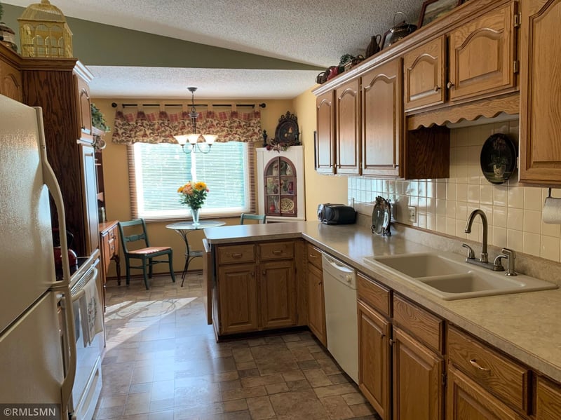 2248 Spruce Dr, Baxter, MN 56401
