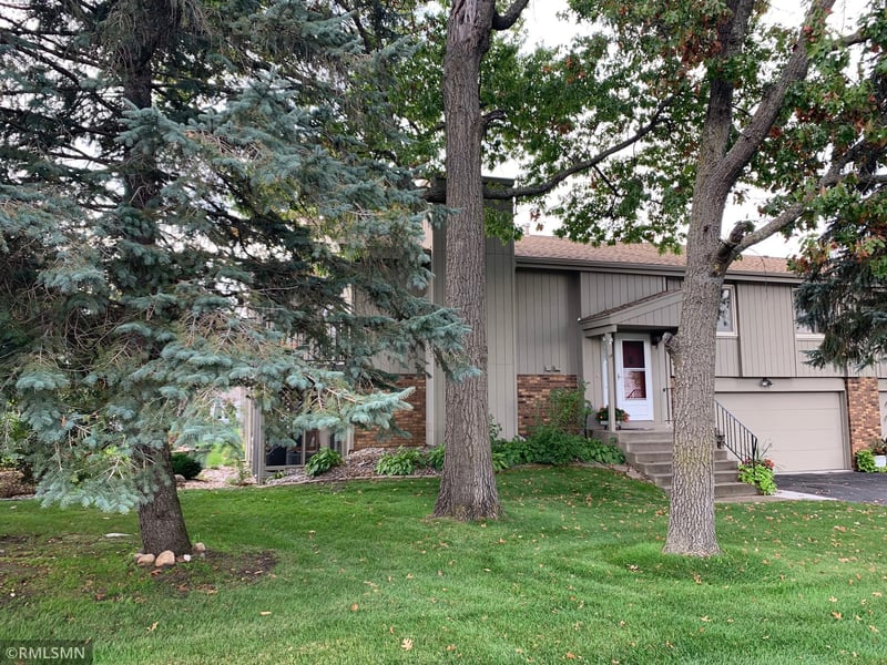 2248 Spruce Dr, Baxter, MN 56401